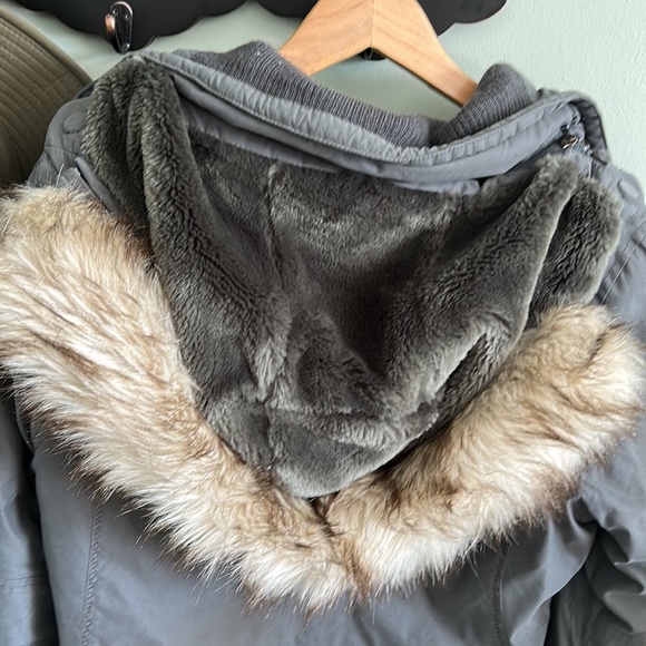 TNA parka - Picture 5 of 12